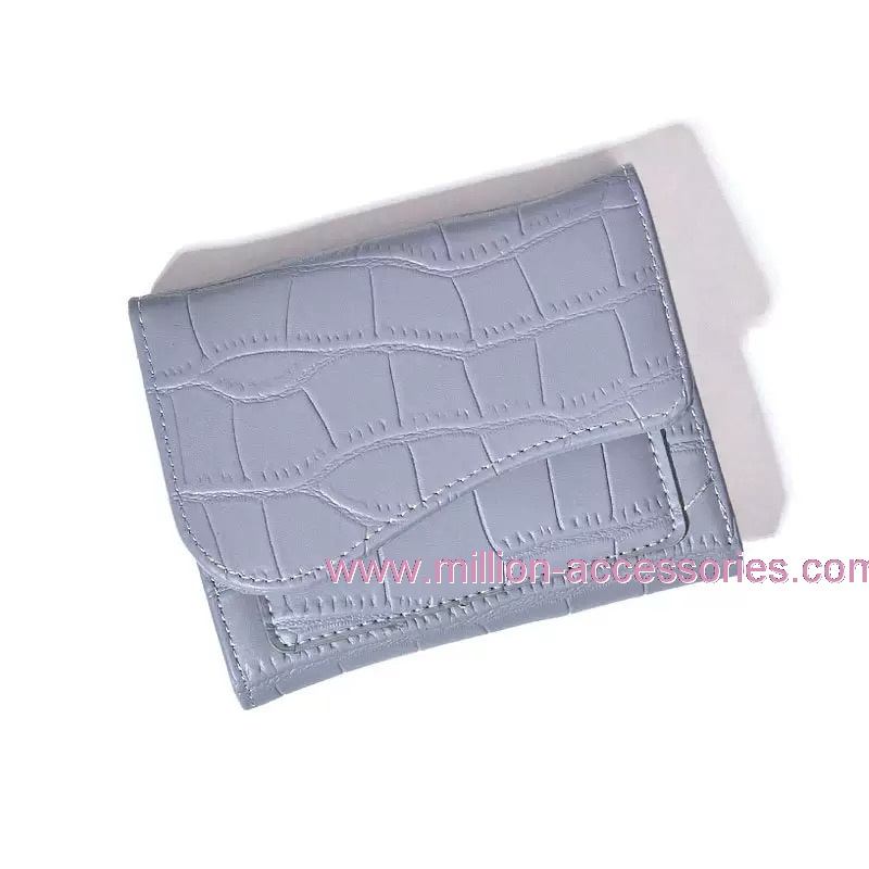 bifold wallet