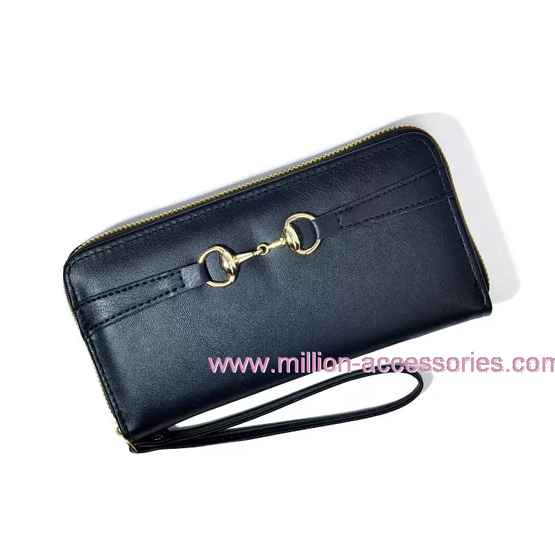 zip around wallet