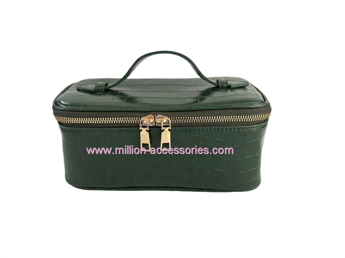 COSMETIC BAGS