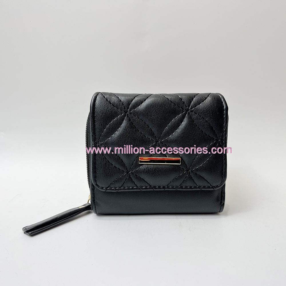 bifold wallet