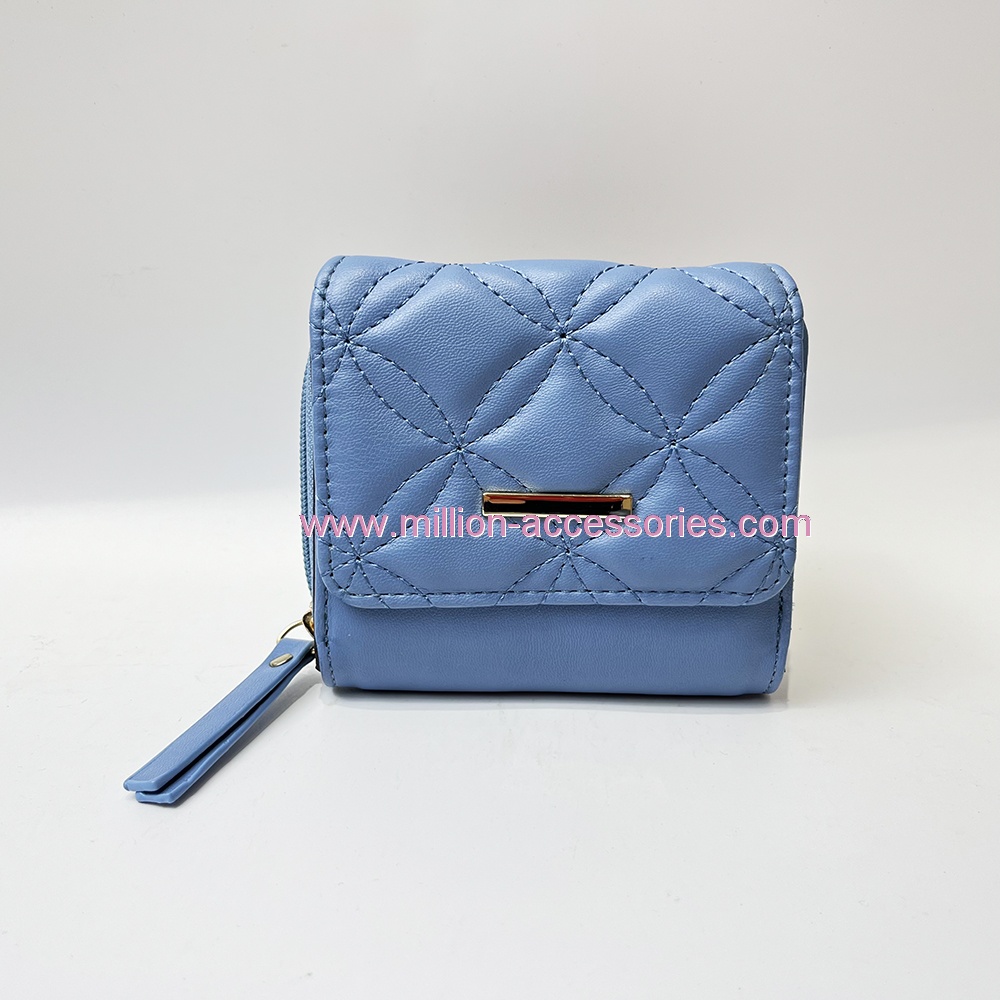 bifold wallet
