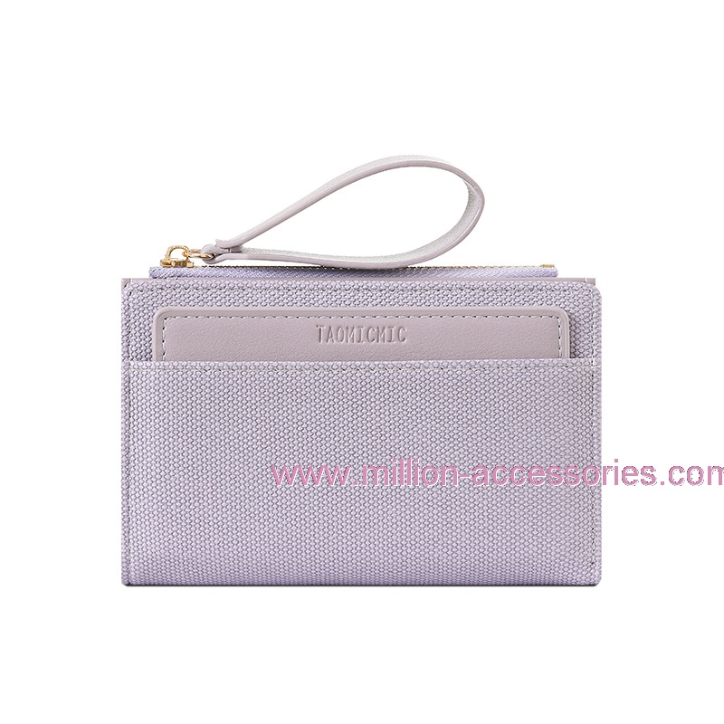 bifold wallet