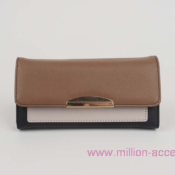 bifold wallet
