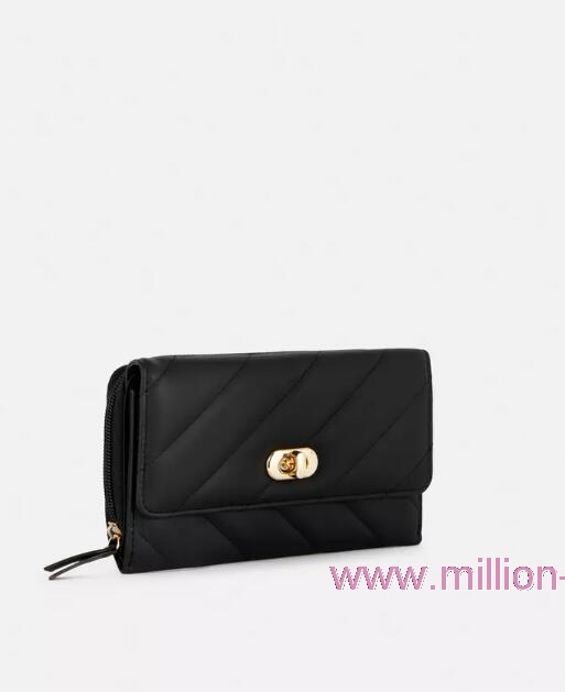 bifold wallet