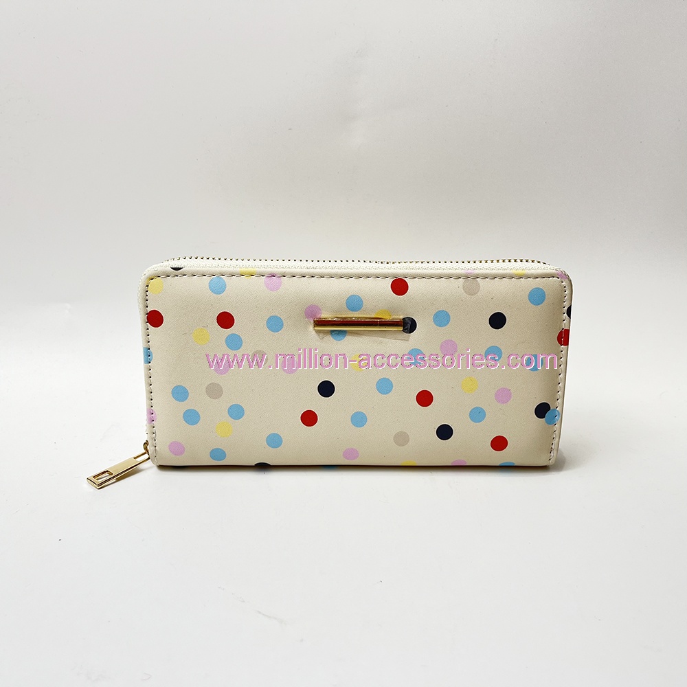zip around wallet