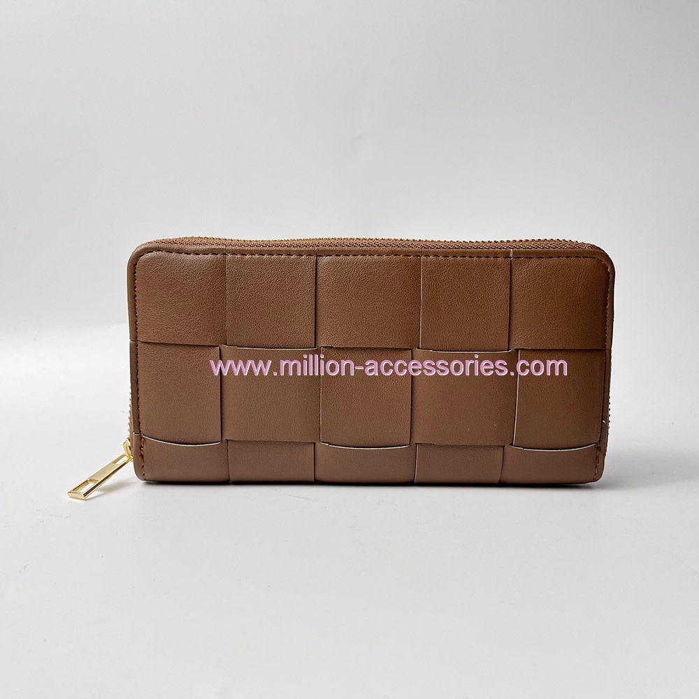 zip around wallet