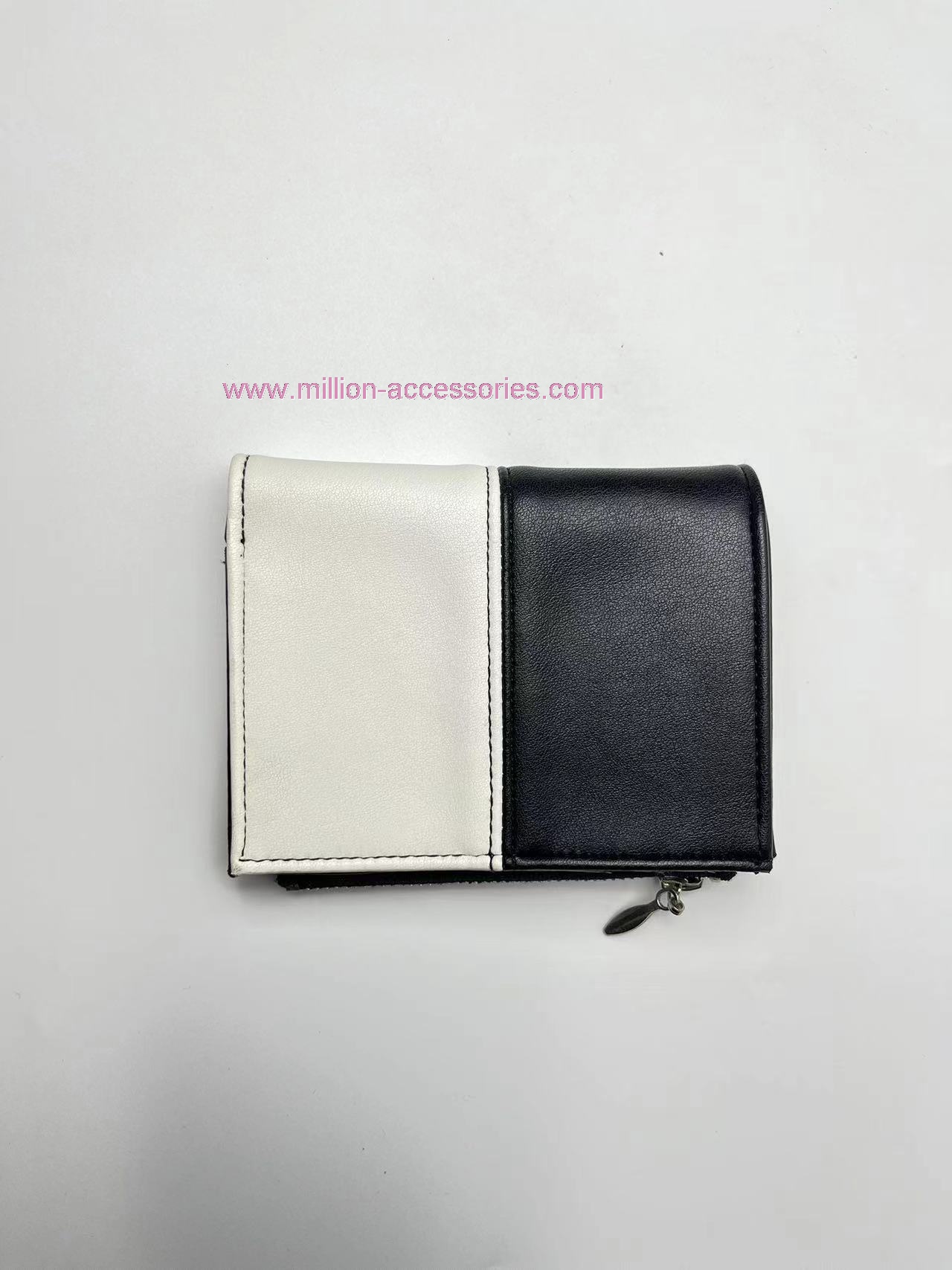 bifold wallet