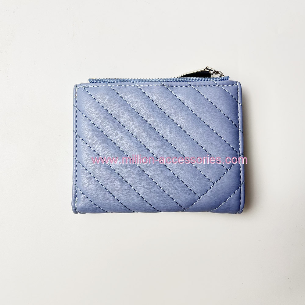bifold wallet