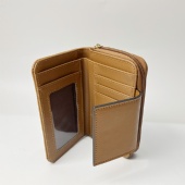 bifold wallet