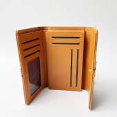 bifold wallet