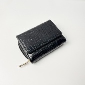 bifold wallet