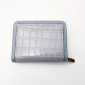 bifold wallet