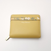 bifold wallet