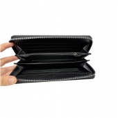 zip around wallet