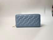 zip around wallet