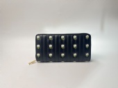 zip around wallet