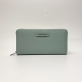 zip around wallet